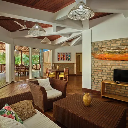 Antsanitia Resort-2
